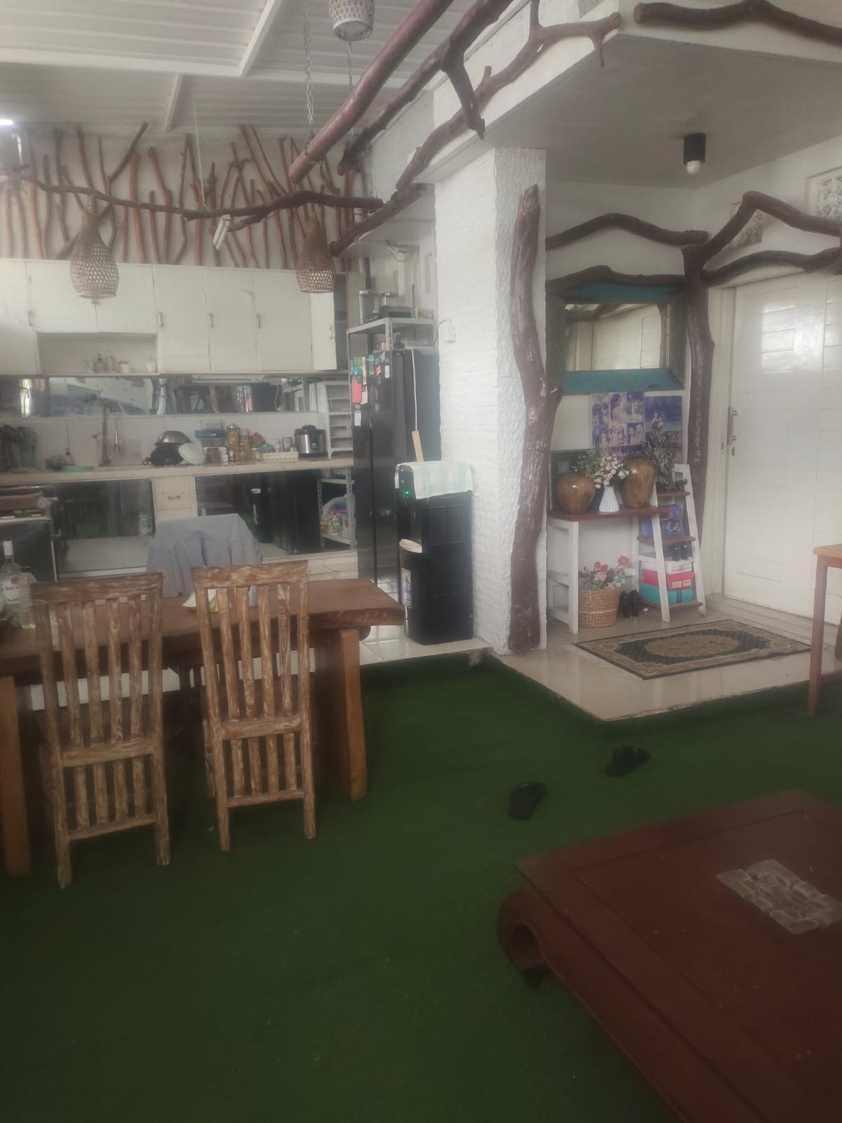 Omah Arthur interior view