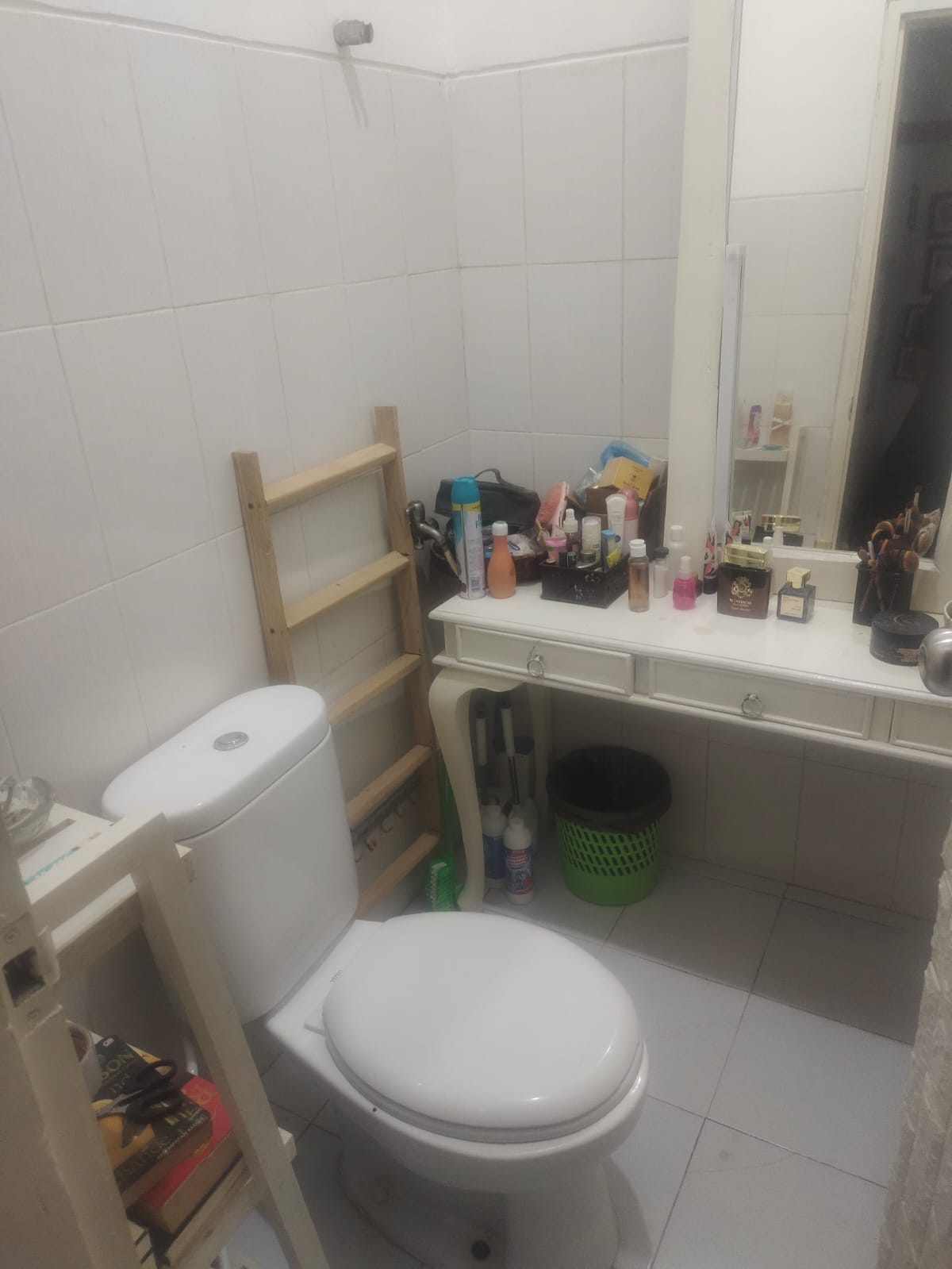 Omah Arthur outside view